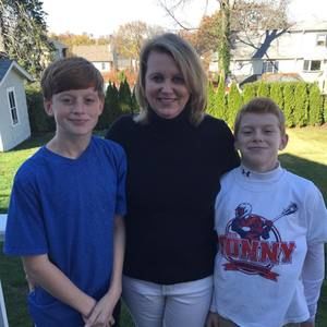 Meet your Posher, Thaddea